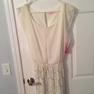 Cute white beaded dress!